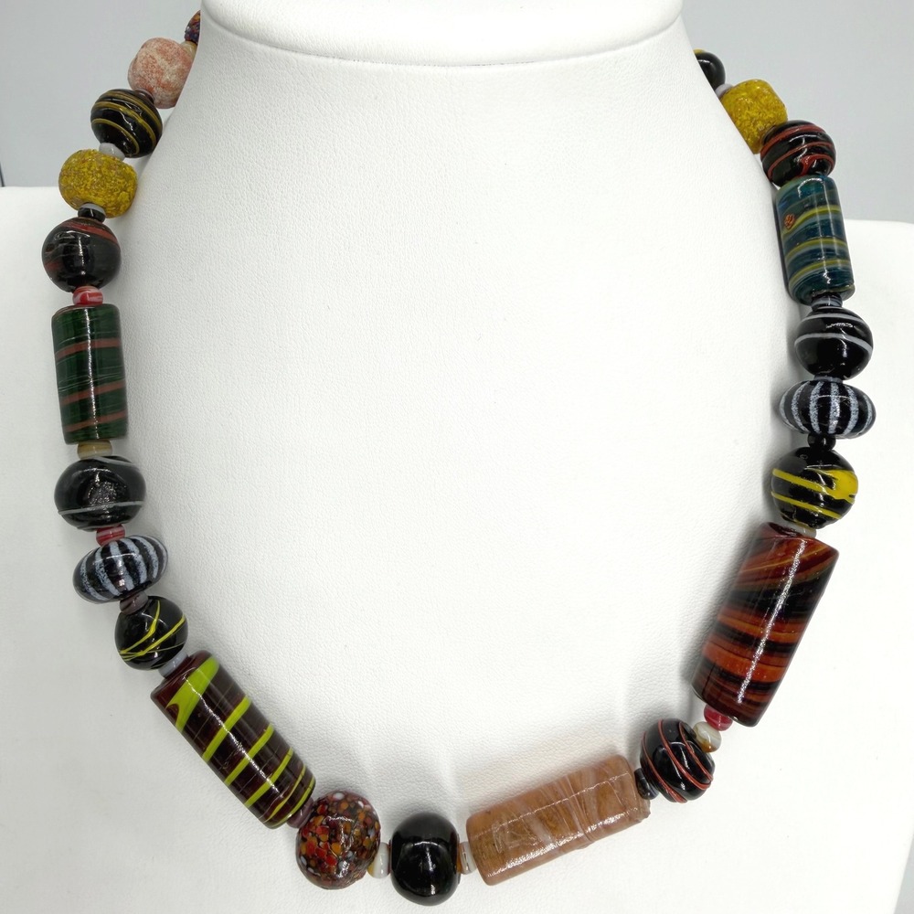 Vintage Art Glass Beaded Necklace Murano Style Confetti Swirl Statement Beads